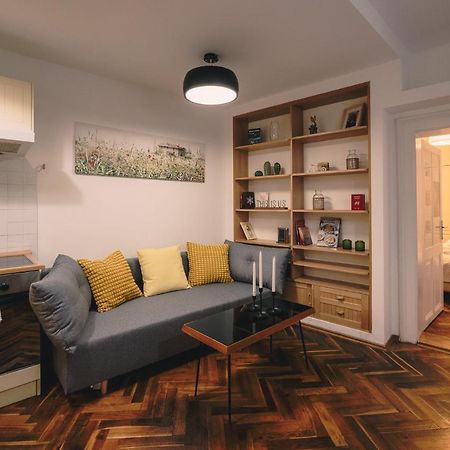 Skau Family Venturska Apartment Bratislava Ngoại thất bức ảnh